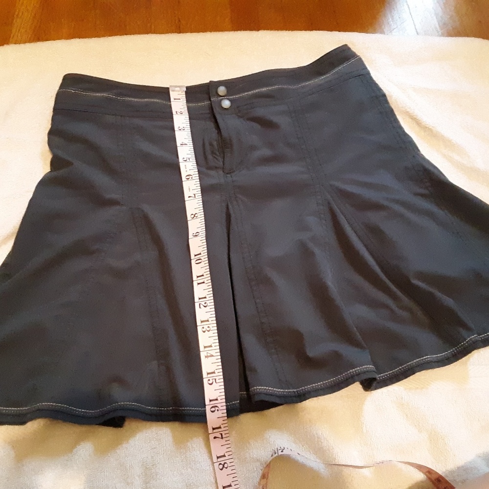 Title nine skort